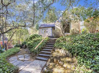 5827 Pinewood Rd, Oakland, CA 94611