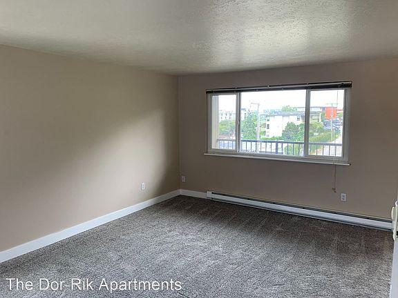3rd image of 2655 14th Ave W APT 407