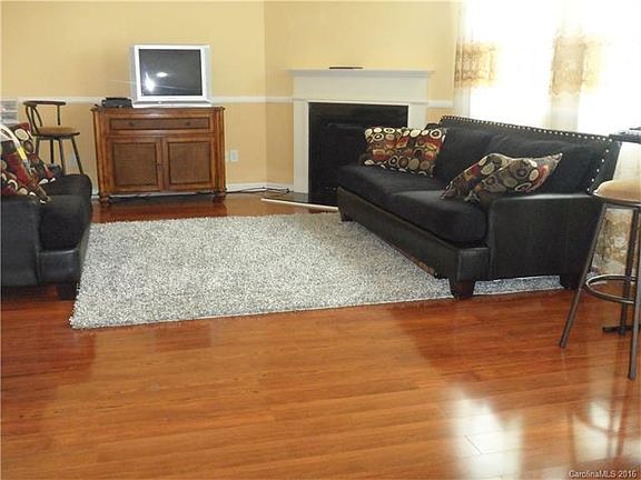 2nd image of 2208 Savannah Hills Dr