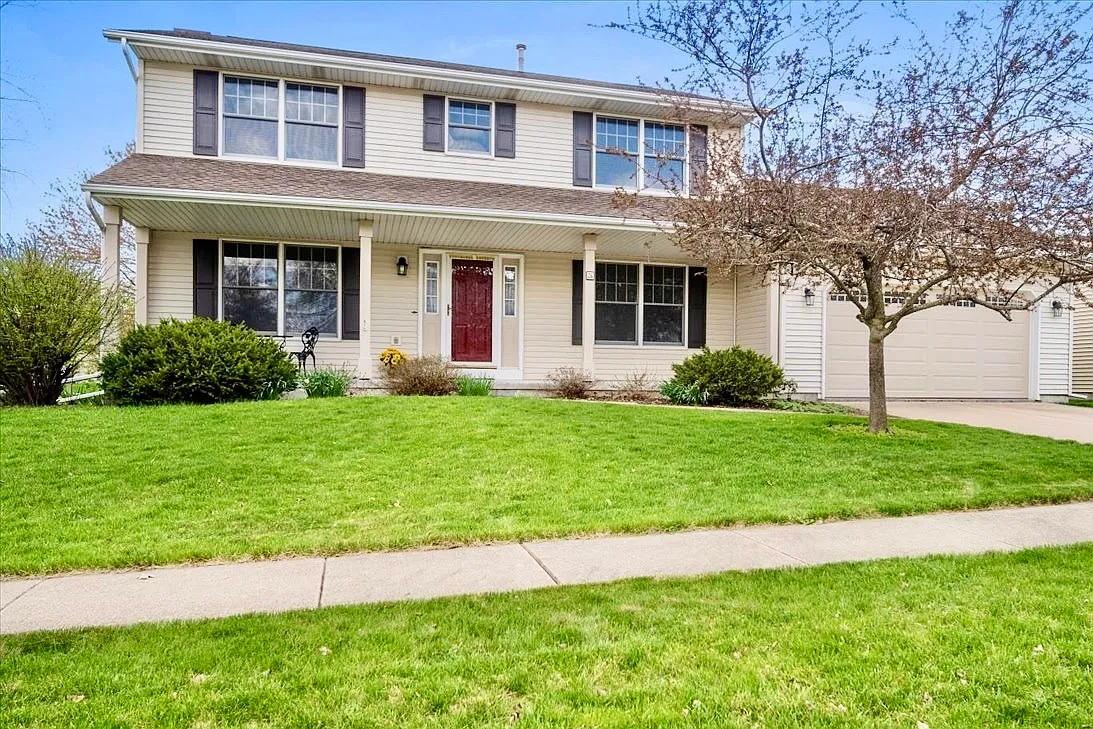2 Drake Ct photo 1
