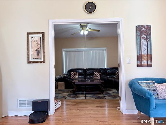 3rd image of 80 Ridgecrest Drive