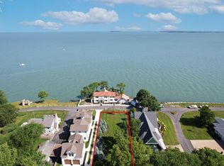 4578 E Cliff Rd, Pt Clinton, OH 43452