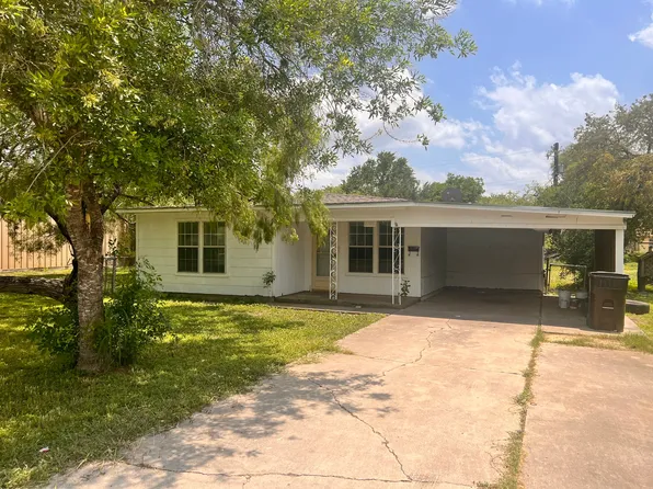 1105 E Huisache Ave, Kingsville, TX 78363