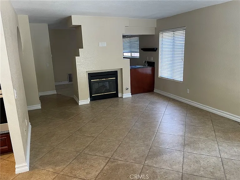 10190 Saddlehill Ter — Photo 15