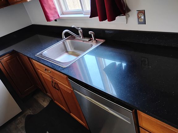 5th image of 122.5 E Linden Ave #122.5