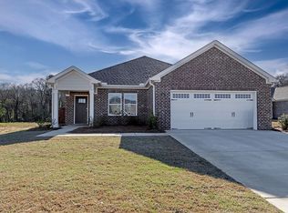 53 Ann James Dr, Millbrook, AL 36054