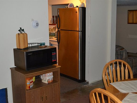 3rd image of 27458 Sunnyfield Dr