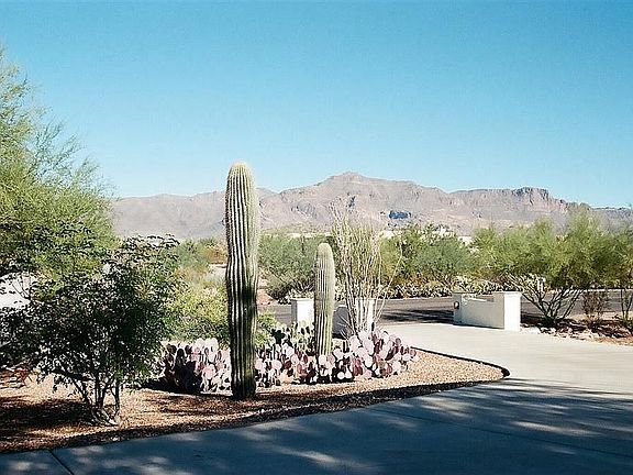 Spectacular Superstition Mountain View