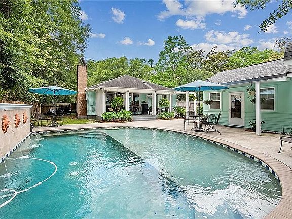 Backyard Escape