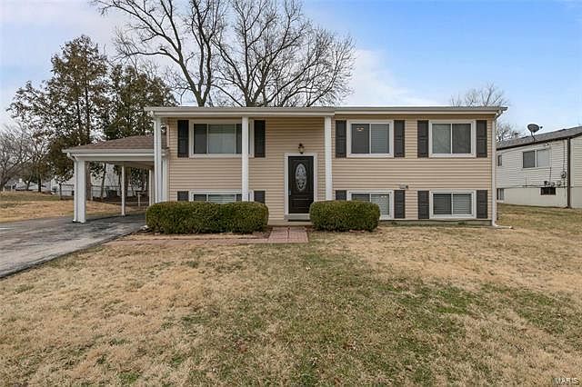 1st image of 2934 Sprucewood Dr