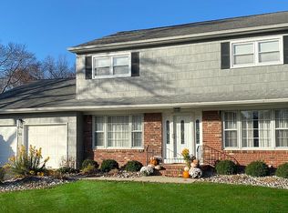 96 Kino Blvd, Hamilton, NJ 08619