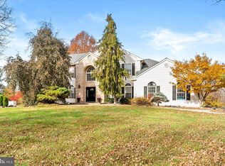 20 Yeger Dr, Allentown, NJ 08501