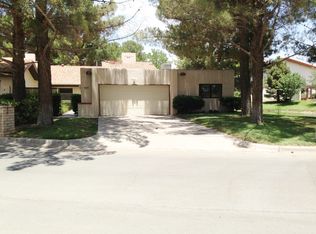 717 Lakeway Dr, El Paso, TX 79932