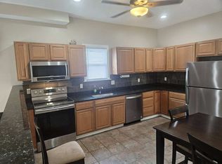 684 Prospect St #1, Pawtucket, RI 02860