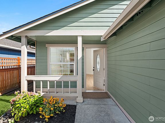 3rd image of 4315 150th Street NE