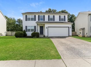 7831 Fairfax Loop Dr, Blacklick, OH 43004