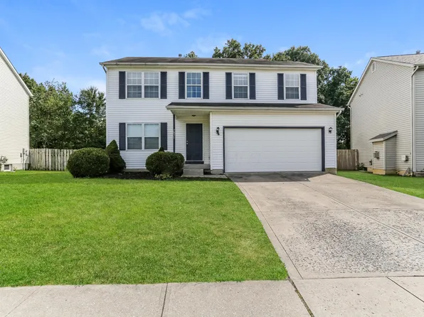 7831 Fairfax Loop Dr, Blacklick, OH 43004