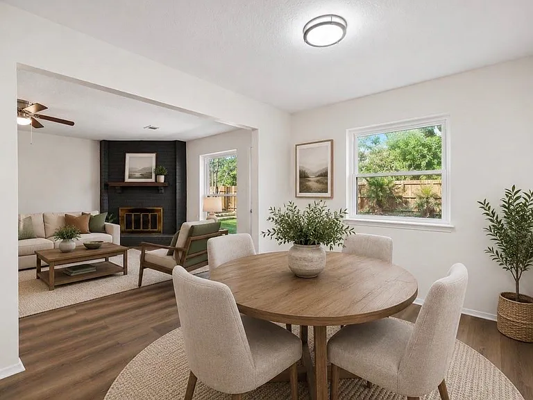8343 Carriage Creek Dr — Photo 15