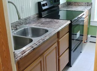 104 Winthrop St, Woonsocket, RI 02895