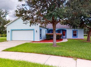 5239 Pancho Villa Ln, Plant City, FL 33566