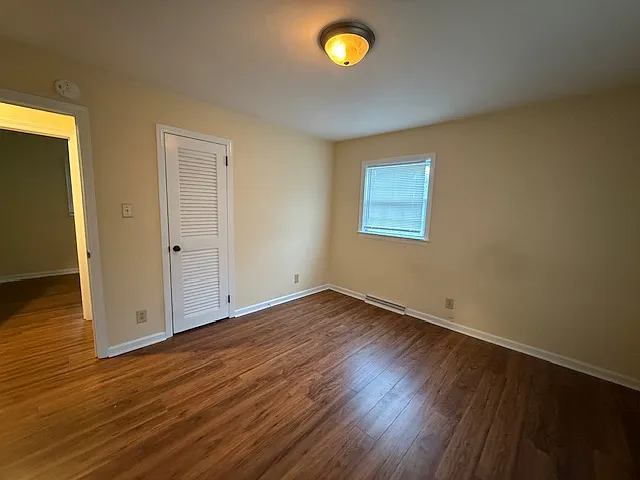 810 W Vandalia Rd — Photo 10