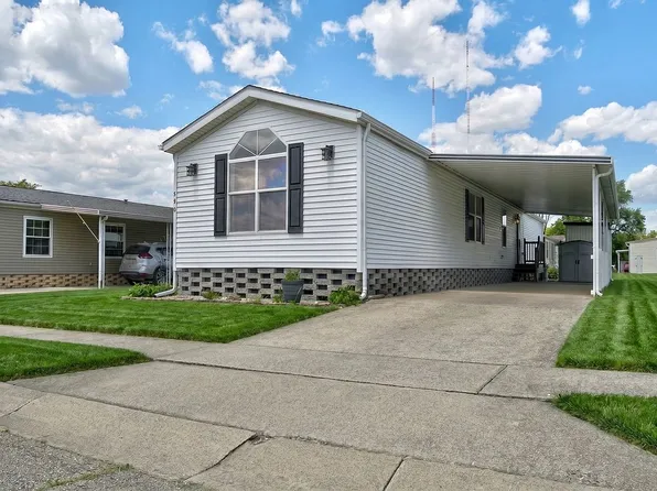 990 Jerry Lee Dr, Columbus, OH 43207