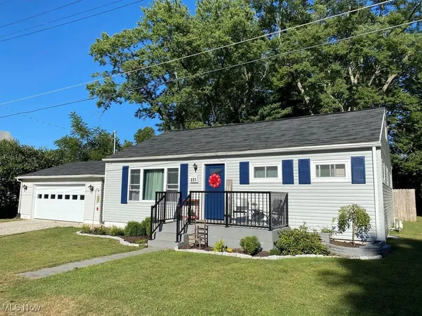 227 S Jefferson St, Loudonville, OH 44842