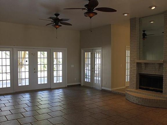 3rd image of 8657 Vista Harbor Ct