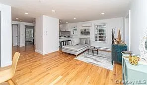 70 New Paltz Rd #1-B — Photo 3