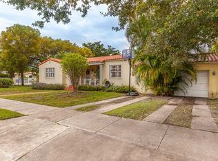 700 SW 26th Rd, Miami, FL 33129