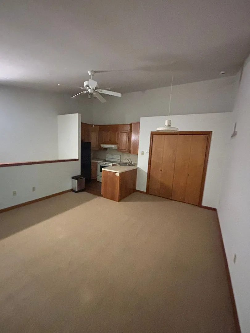 4 South Park Street — Photo 3