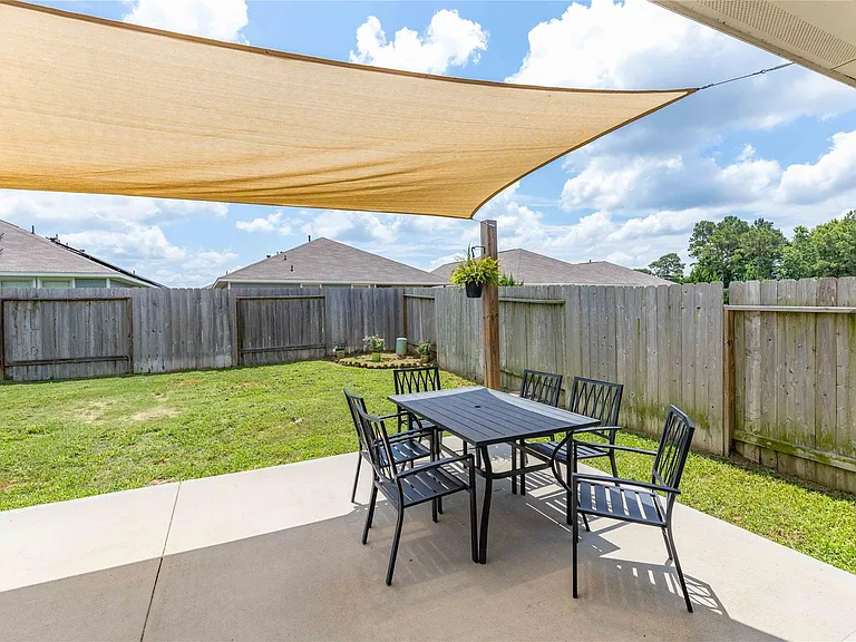 24714 Crimson Pine Dr — Photo 35