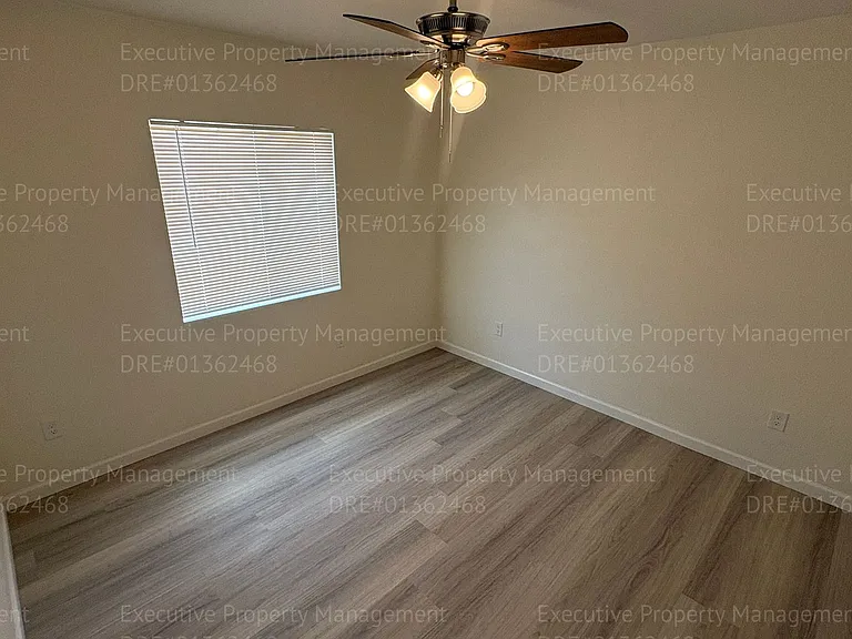 1928 Doolittle Ave — Photo 14