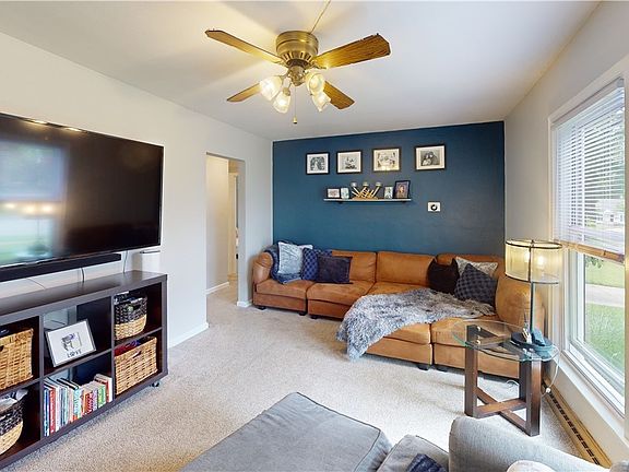4th image of 2358 26th St