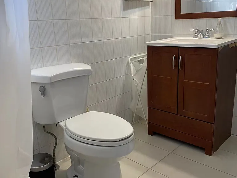 21 Kingslake Rd #1&2 — Photo 16
