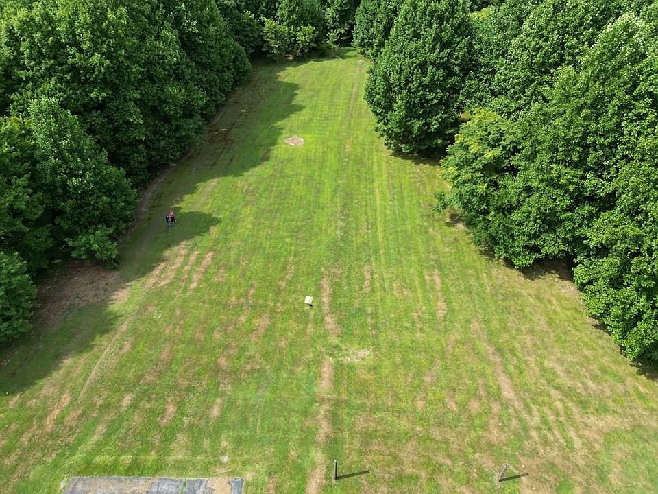 1st image of Brown Cemetery Ln