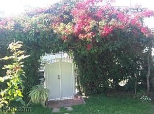 410 Normandie Pl, Los Angeles, CA 90004