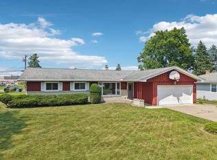 207 E Minnehaha Ave, Portage, WI 53901