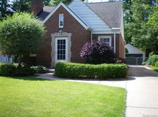 519 Royal Ave, Royal Oak, MI 48073