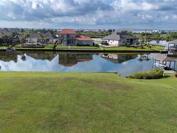1454 Royal Palm Dr, Slidell, LA 70458