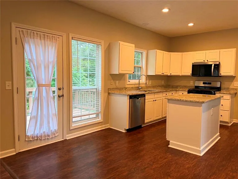 2845 White Blossom Ln — Photo 13