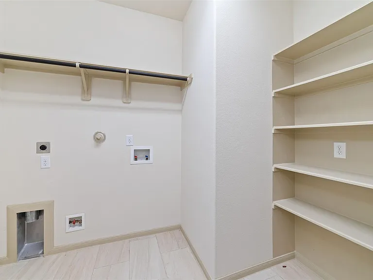 23203 Mirtillo Ct — Photo 9