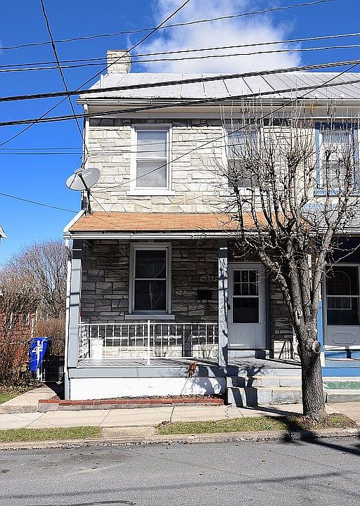 1st image of 139 E High St