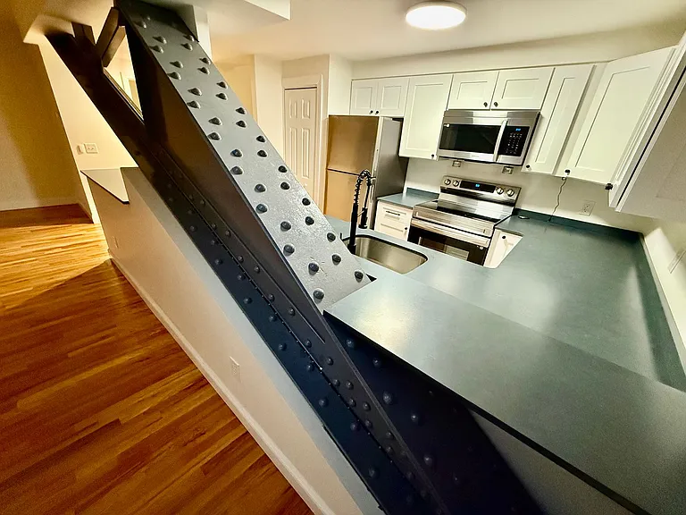 Israel Putnam Apartments — Photo 2