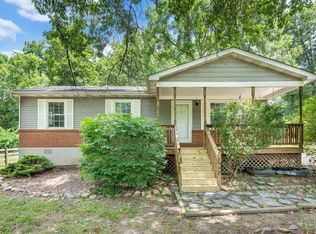 8744 Bradshaw Rd, Salem, VA 24153