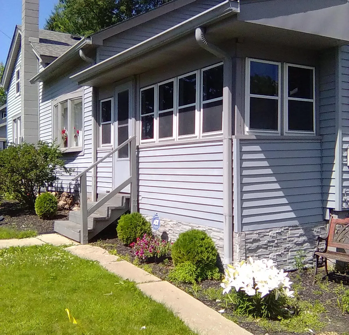 3 bed, 1700 sqft, $1,975 — Photo 4