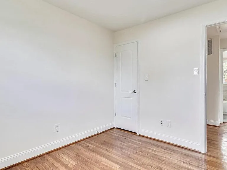 12728 Gould Rd — Photo 13