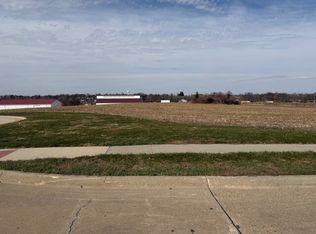 3 E Carlisle St, Maquoketa, IA