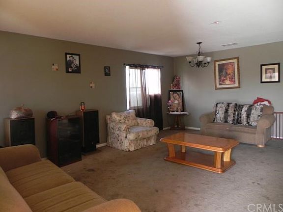 3rd image of 700 Allepo Pine St