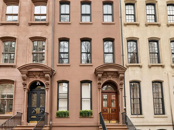 165 East 71st Street image 1 of 10
